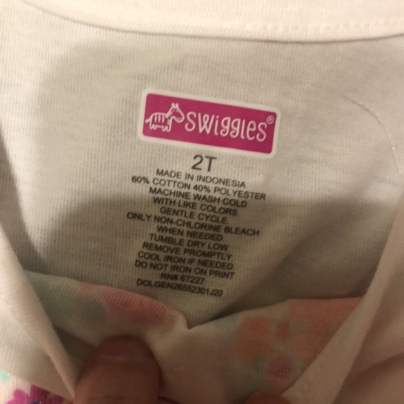 Short set - Picture 3 of 4